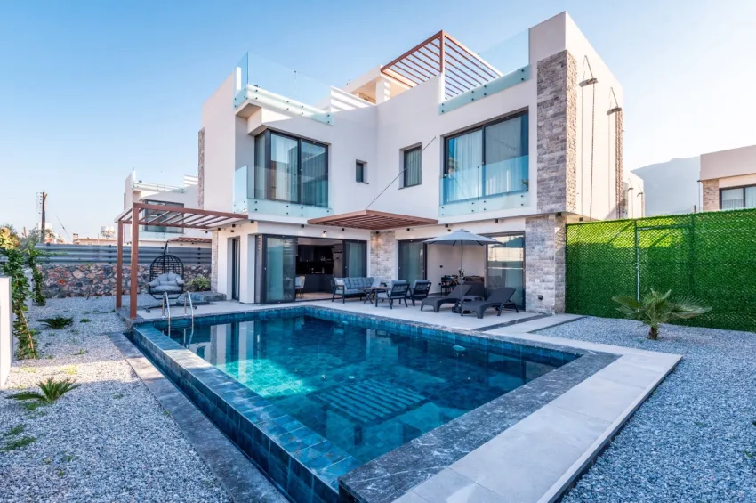 Royal Villas